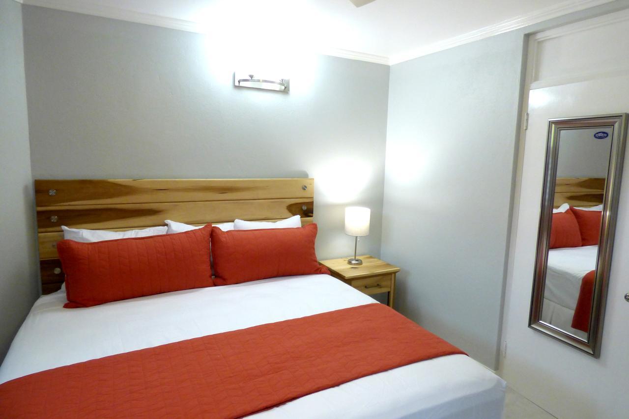 Beach One Bedroom Suite A22 Ocho Rios Exterior foto